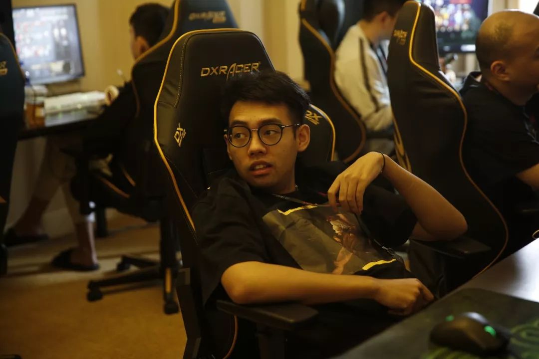 LPL official： 恭喜Top Esports Club获得2024年最佳品牌营销奖