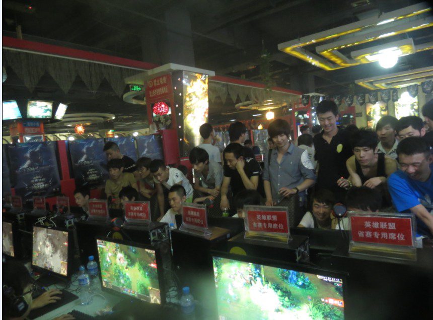 Jwei ：前期对线方面并不顺利 是我打的太烂了